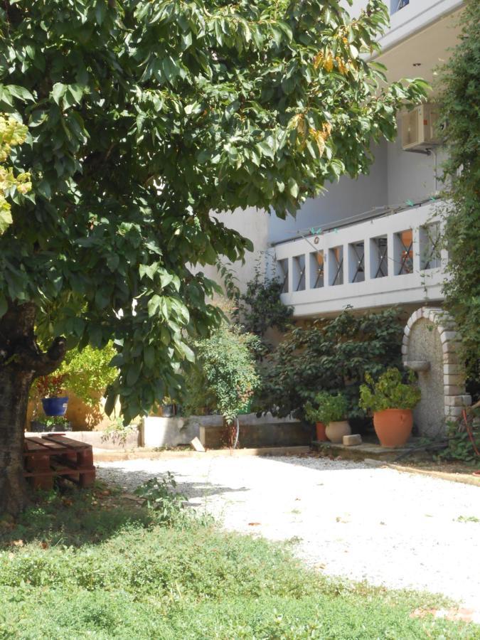 Secret Garden 76 Sq.M. Apartment Close To City Center Ioánina Exterior foto